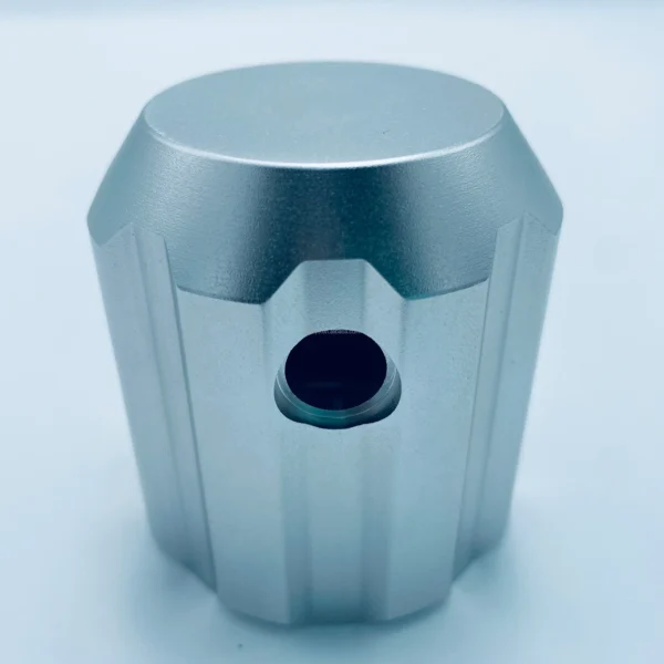CNC machining of sandblasted aluminium parts