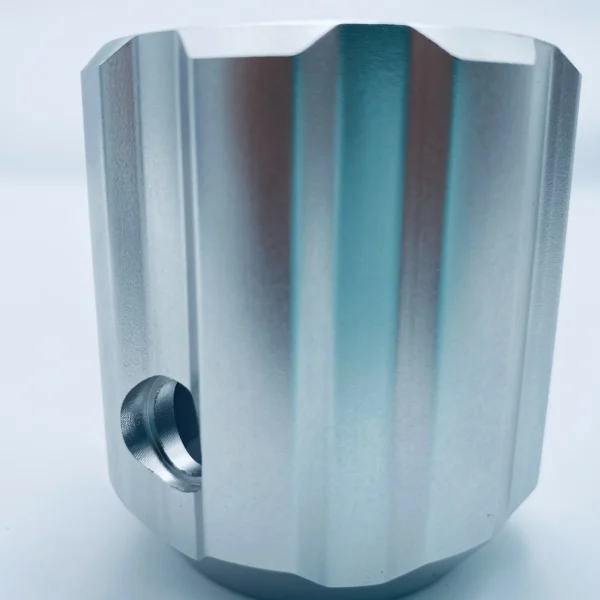 CNC machining of sandblasted aluminium parts