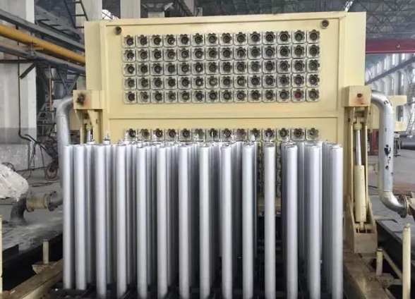 Aluminum rod casting铝棒浇注