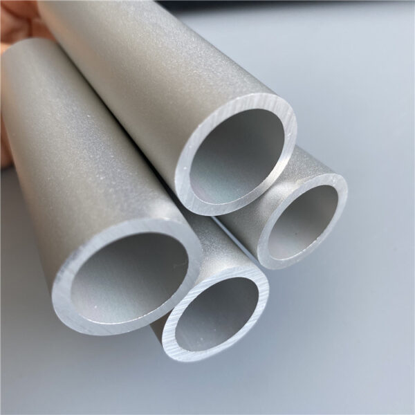Round pipe sandblasting - Image 2