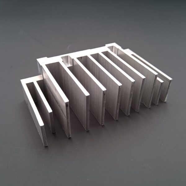 Small radiator - Image 4