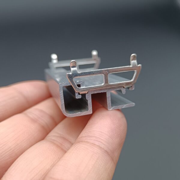 Small radiator - Image 5