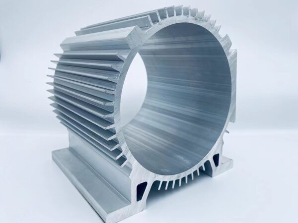 Motor housing - Image 3